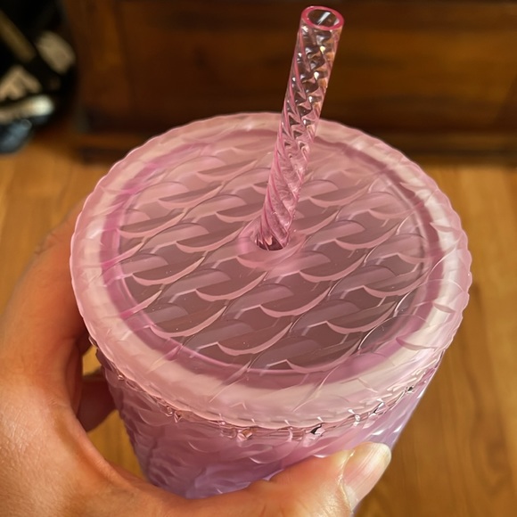 Starbucks  Chainlink Light Pink Soft Touch Tumblers 24oz - Picture 4 of 8